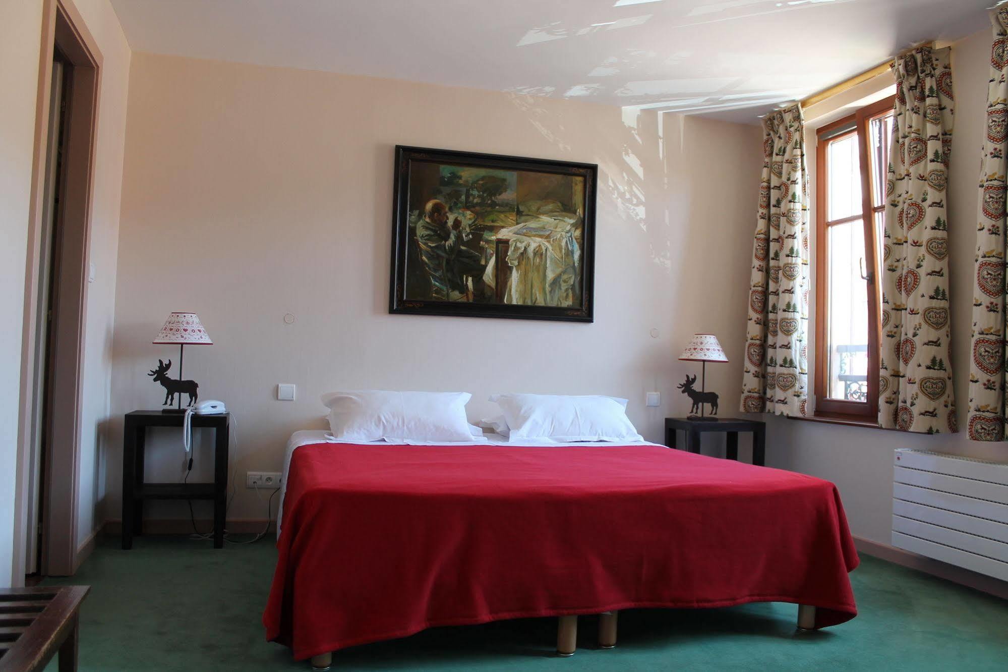 Les Cigognes Otel Abreschviller Dış mekan fotoğraf